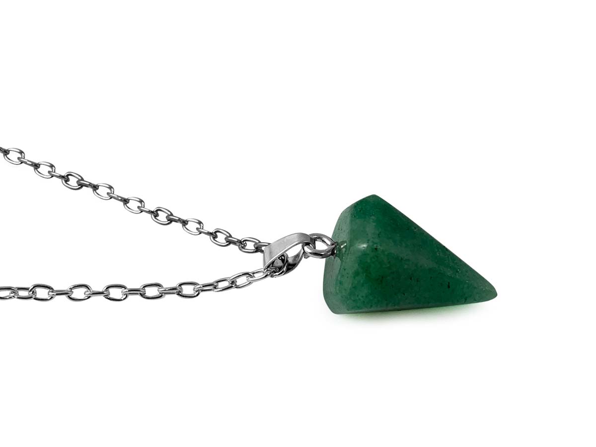 COLLAR PÉNDULO DE VENTURINA VERDE.