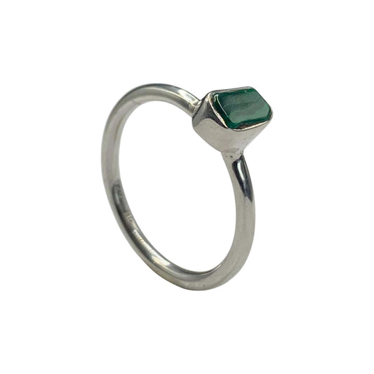 ANILLO DE PLATA .925 CENTRO DE MALAQUITA.