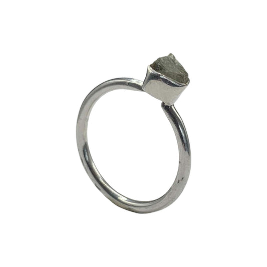 ANILLO DE PLATA .925 CENTRO LABRADORITA.