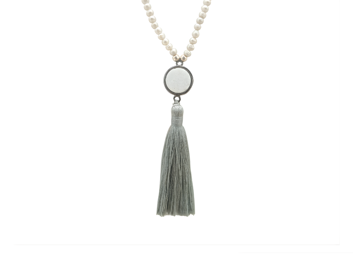 COLLAR PERLA CENTRO TITANIO