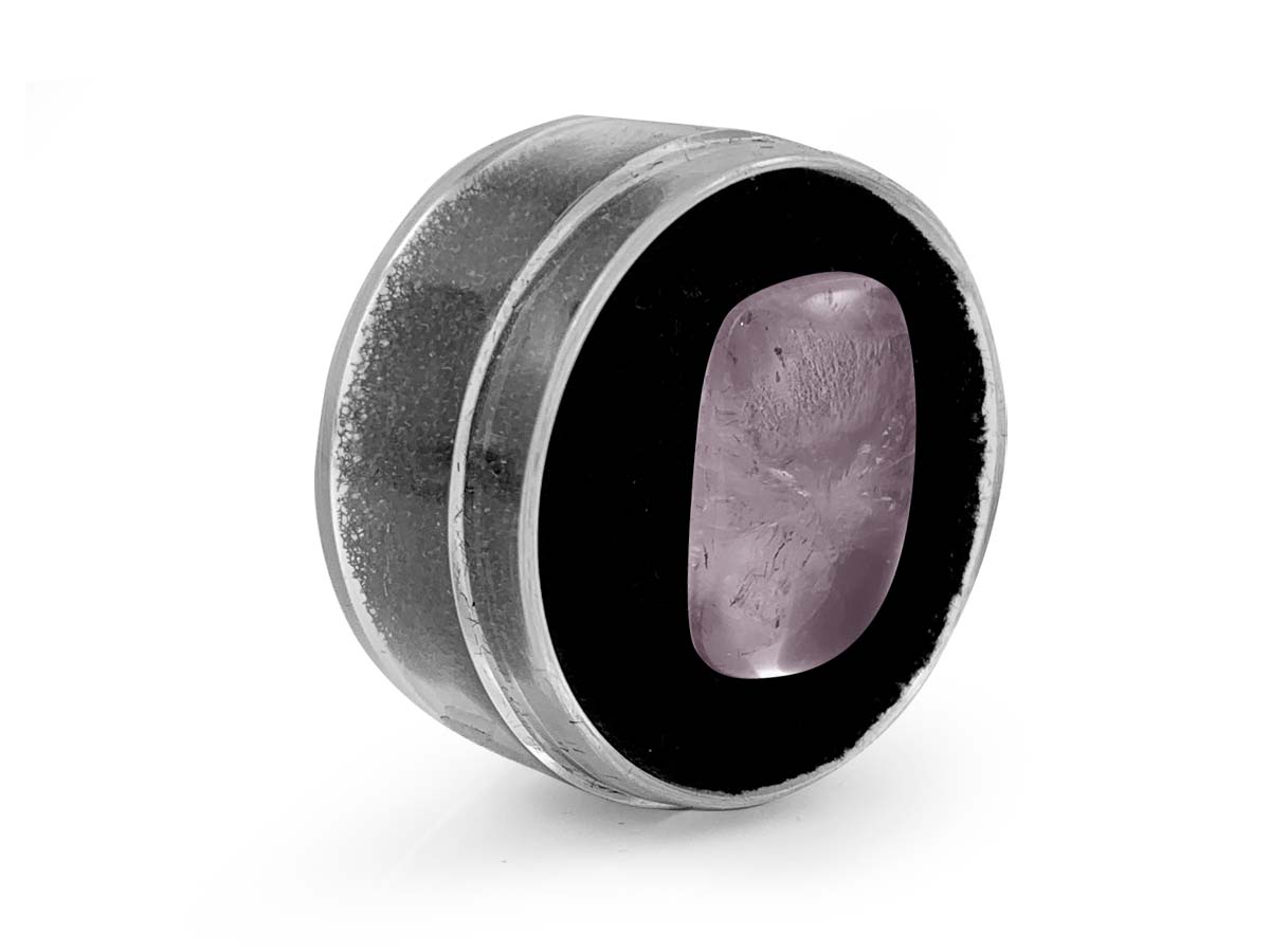 CABUJÓN DE CUARZO ROSA CHICO.