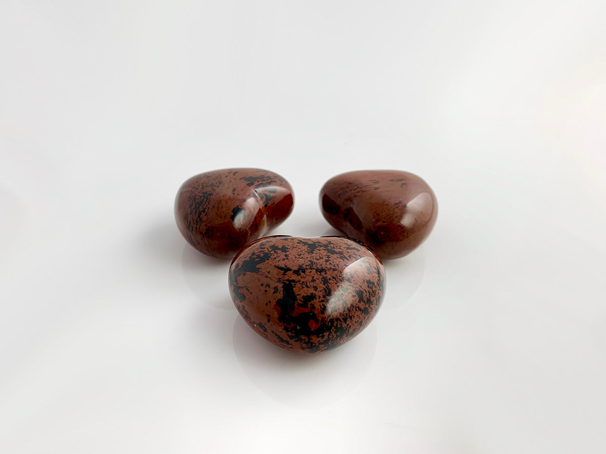 CORAZÓN PUFF CHICO DE OBSIDIANA MARRÓN.