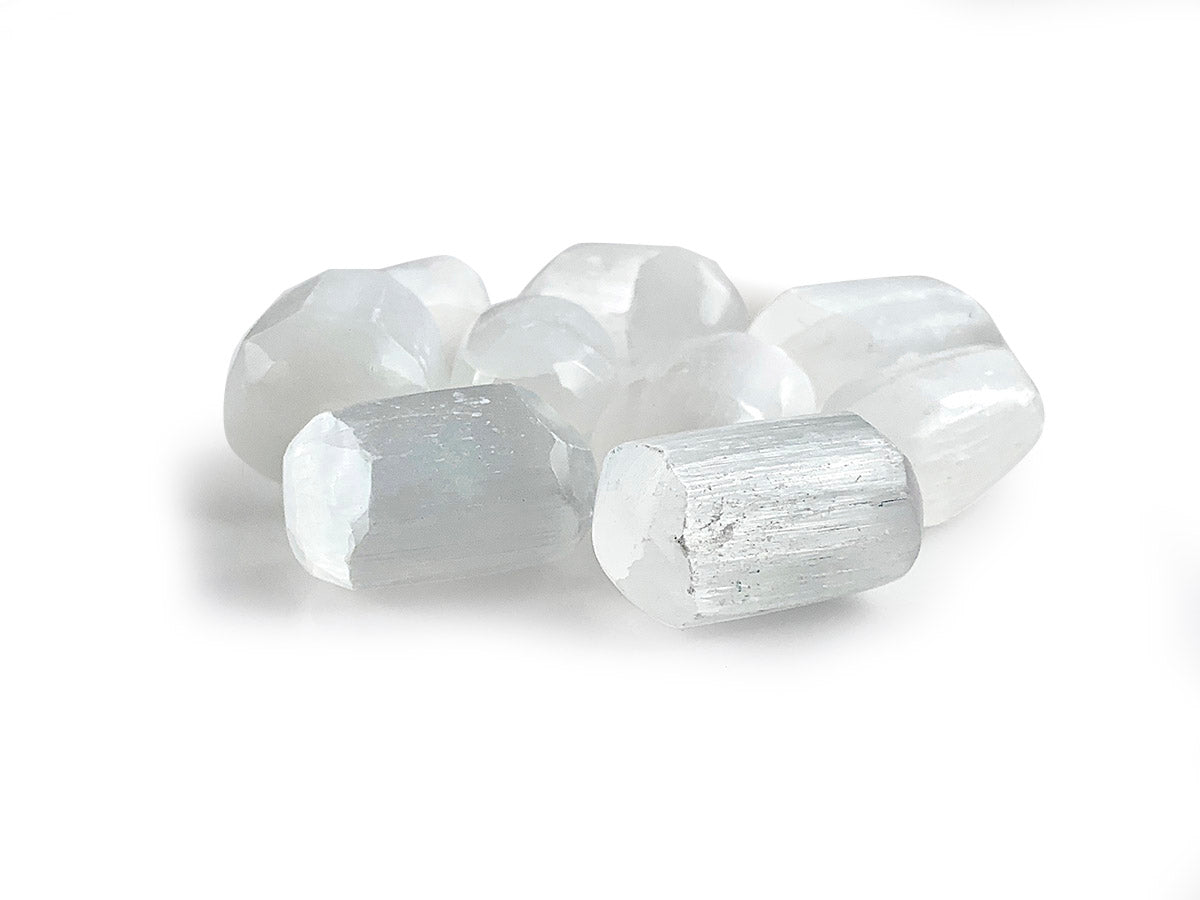 PAQUETE DE 10 PIEZAS DE TAMBORILEADO SELENITA BLANCO PULIDO.