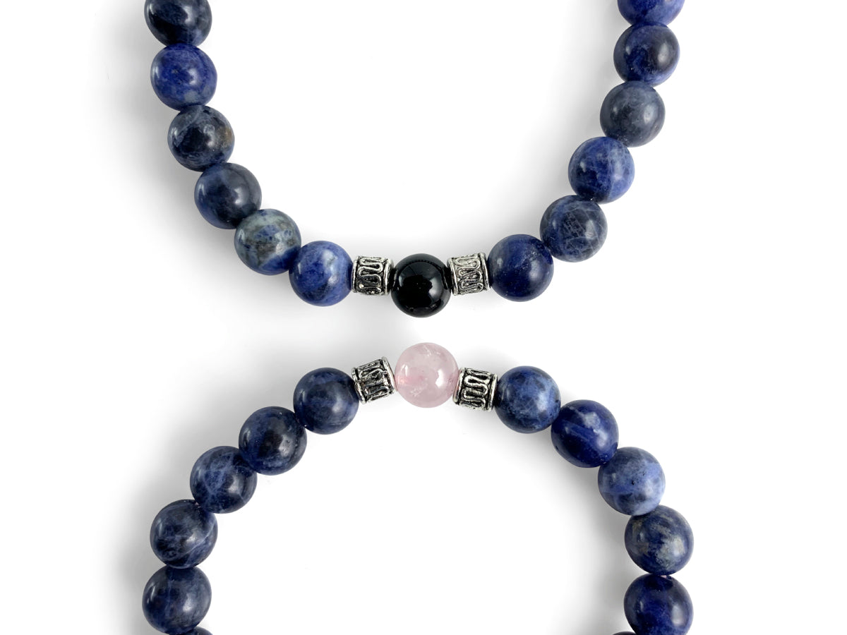 SET DE PULSERAS "TU Y YO" DE SODALITA MINERAL.