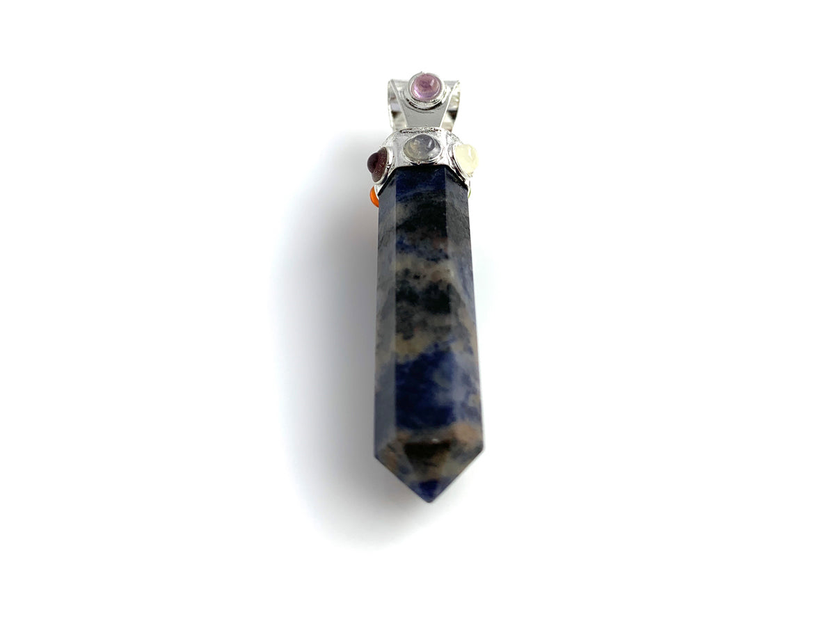 DIJE PUNTA DE SODALITA CHAKRAS