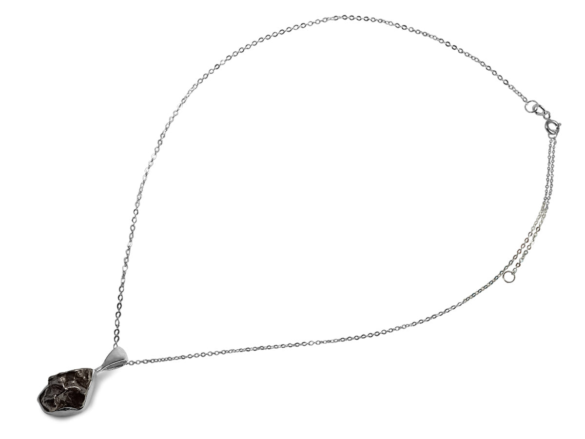 COLLAR DE PLATA DIJE METEORITO.