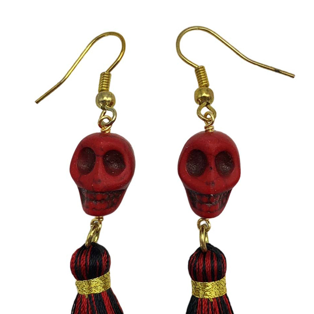 Aretes de Cráneo de Howlita Color Rojo - aretes de piedra