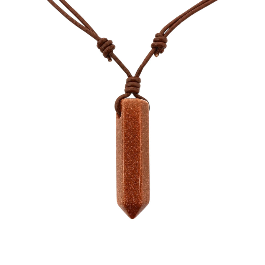 COLLAR CORTO DE CUERITO CON PUNTA DE AVENTURINA DORADA