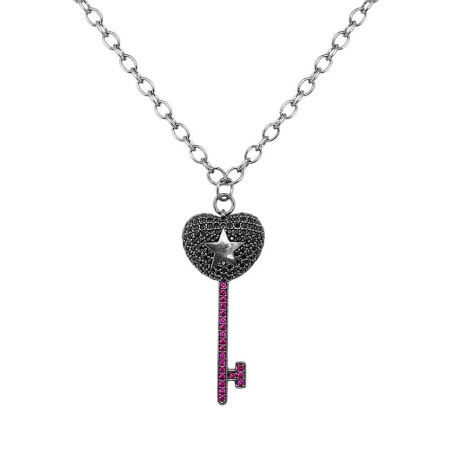 COLLAR CORTO DIJE LLAVE CORAZON