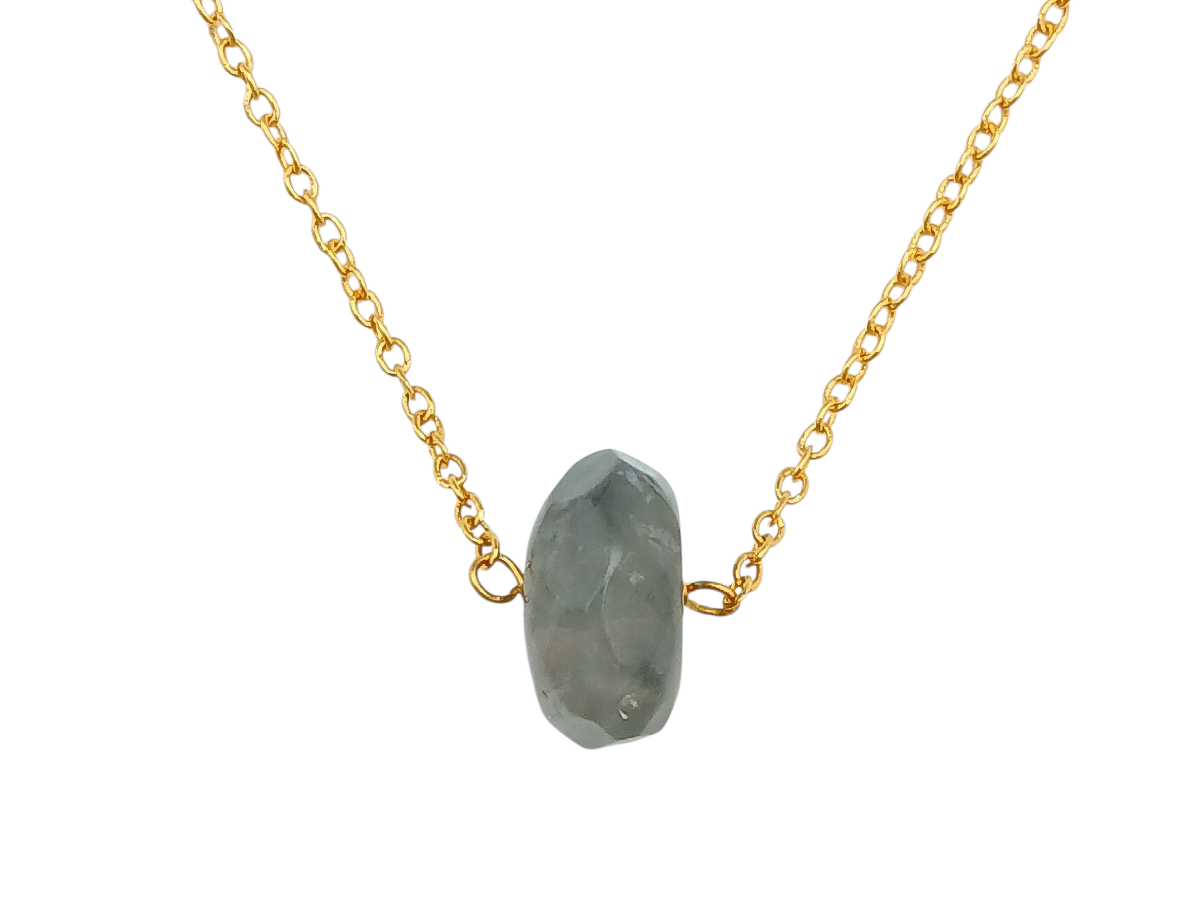 Collar de Plata .925 Centro Cuarzo Gris - vista lateral