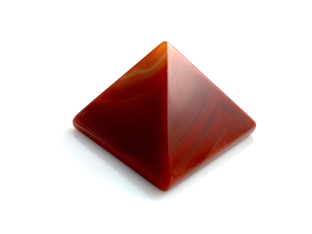Pirámide de Cornalina Naranja Pulida y Brillada - en forma de pirámide