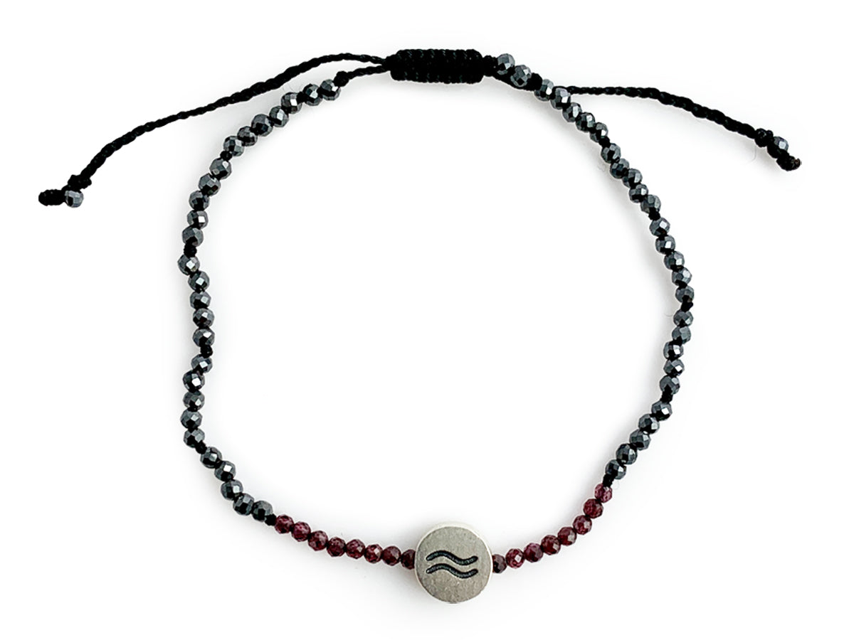 Pulsera del Zodiaco Acuario con Acerina y Granate - pulsera de piedras