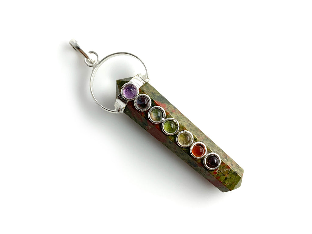 Dije Doble Punta de Unakita con Piedras Chakras Lineal - vista lateral