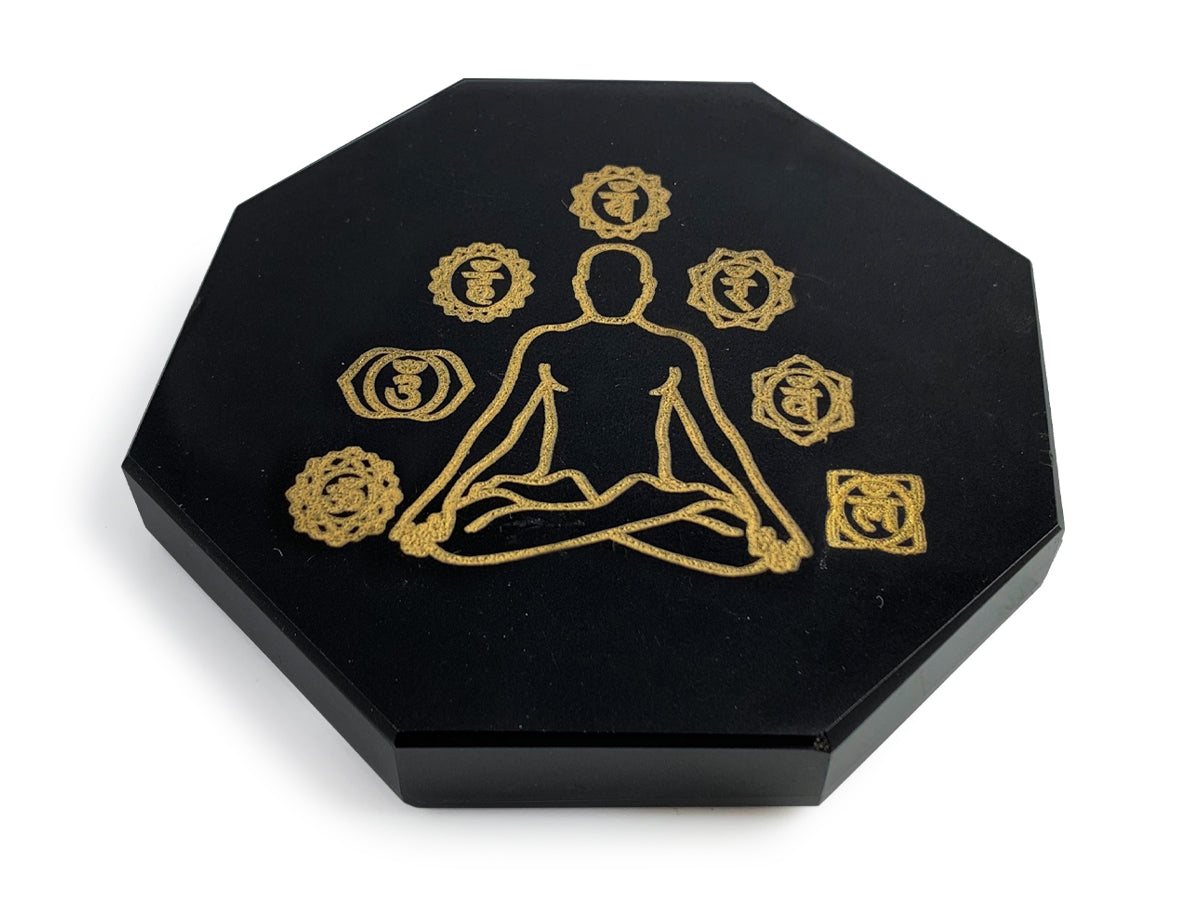 Placa de Ágata Negra con Grabado "chakras" - vista lateral