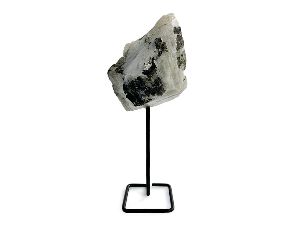Pin Decorativo de Piedra Luna en Base Metálica - tallada en forma de luna