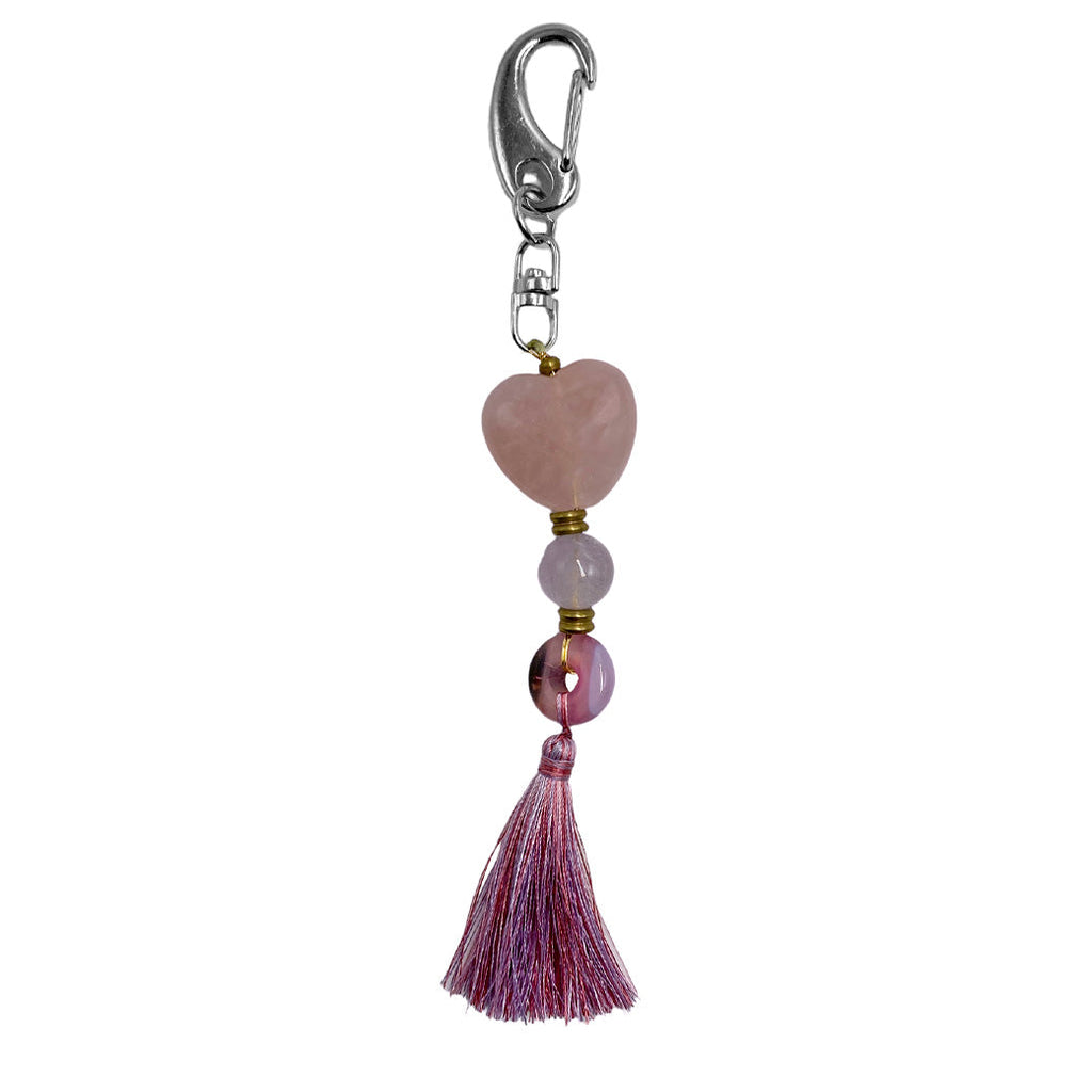 Llavero Centro Corazón de Cuarzo Rosa con Pompón - en forma de corazón