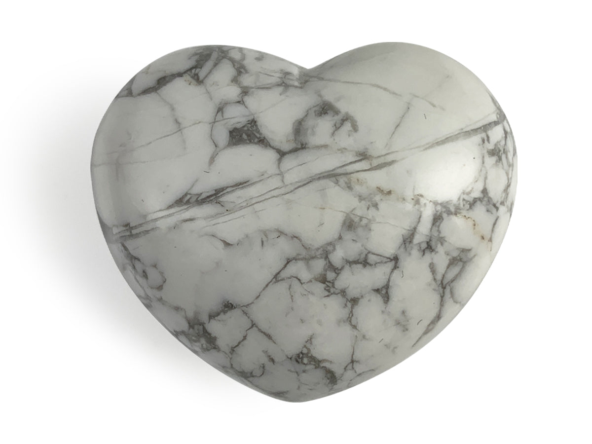 Corazón Puff de Howlita Blanca Chico - en forma de corazón
