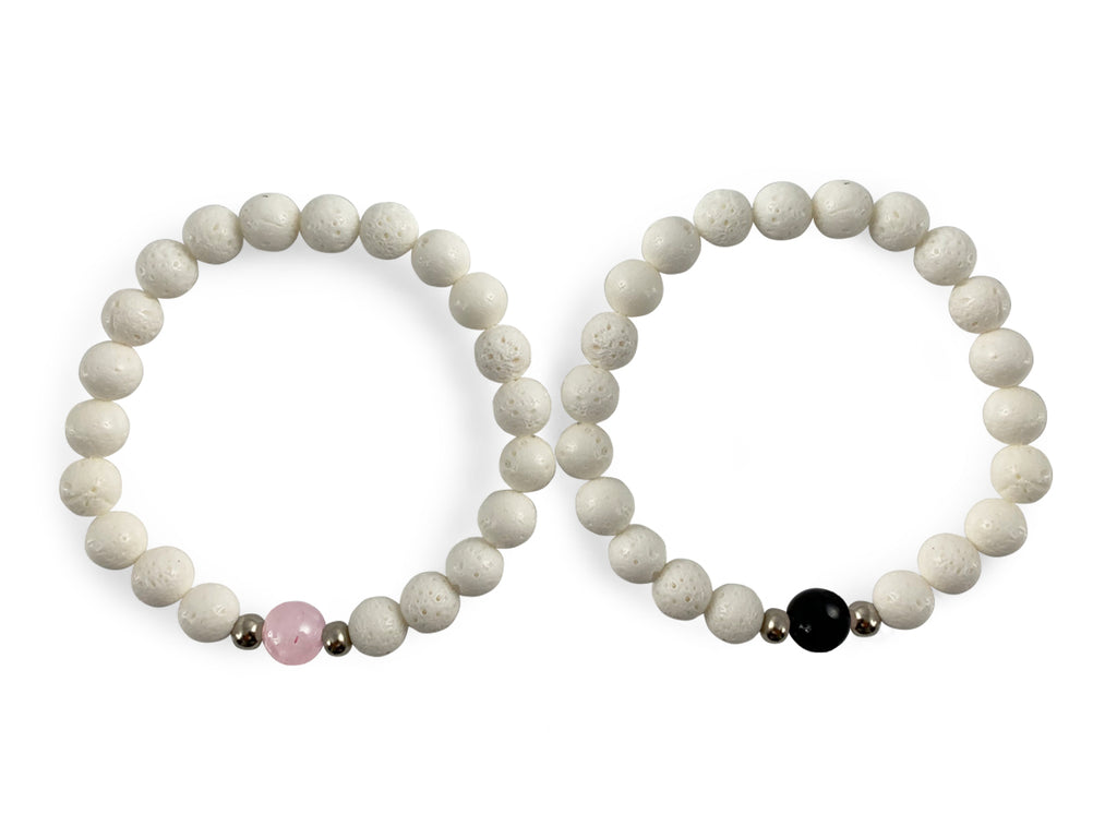 Set de Pulseras "tu y Yo " de Coral Blanco - vista lateral